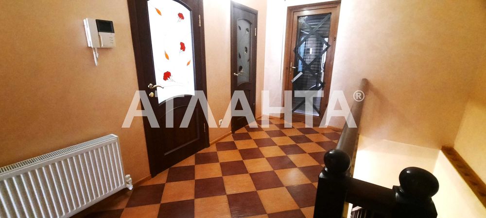 Двухэтажный дом вблизи моря в Вапнярке