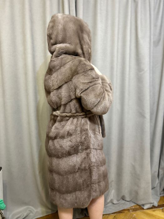 Шуба из меха Норки