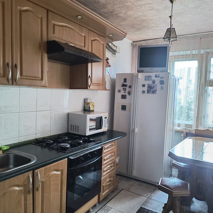 Продаж 3-кімнатної квартири в центрі м. Чернігів, вул. П’ятницька,70