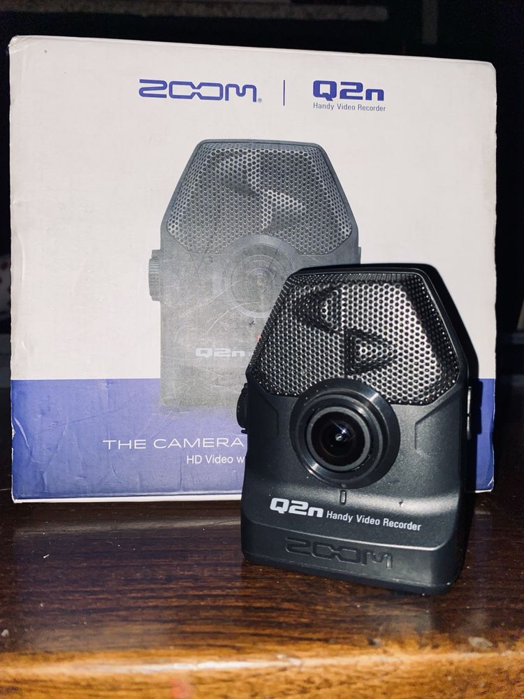 Zoom Q2N - Handy Video Recorder (para músico/djs/animadores)
