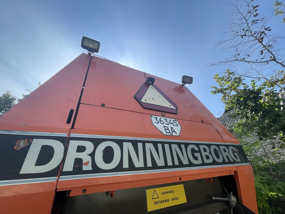 Комбайн Дронінборг 4500