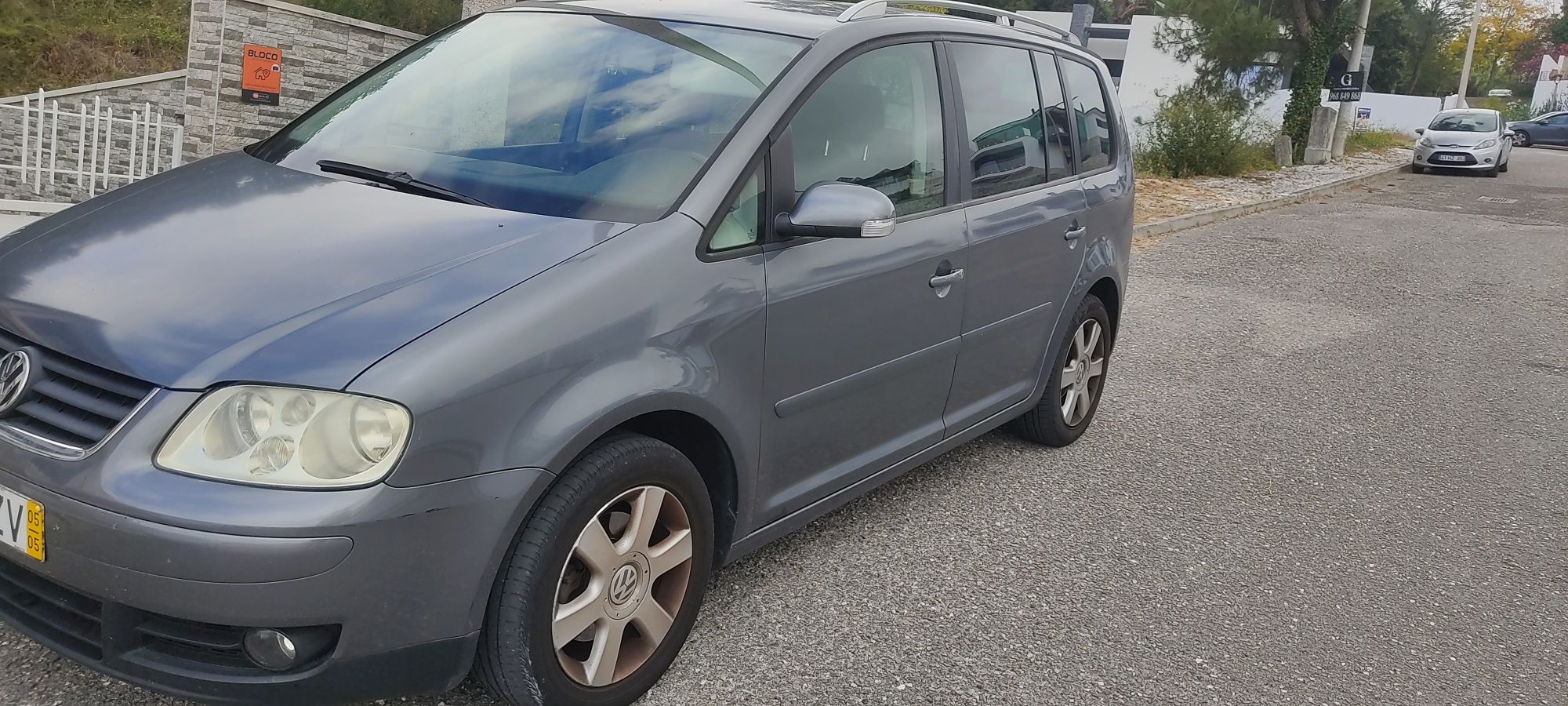 VW Touran 7 lugares gasóleo