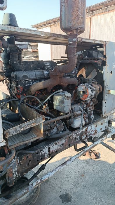 Трактор ЮМЗ з СМД двигуном