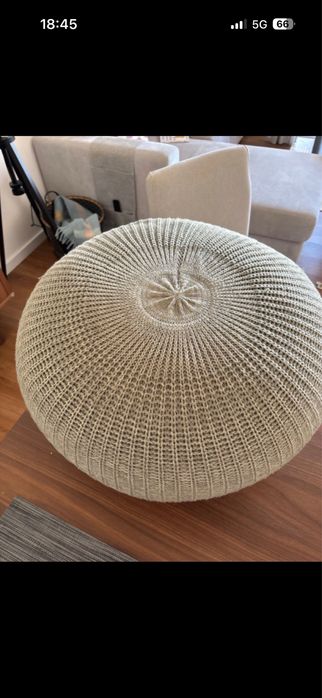 Puff Ikea cinzento