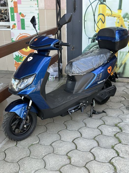 Електроскутер Yadea RN 2100 ват новий