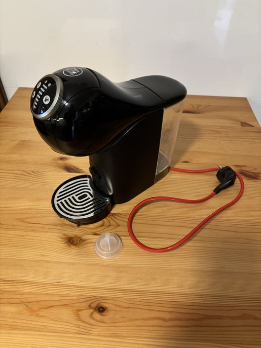 Máquina de Cafe Krups Genio S Dolce Gusto