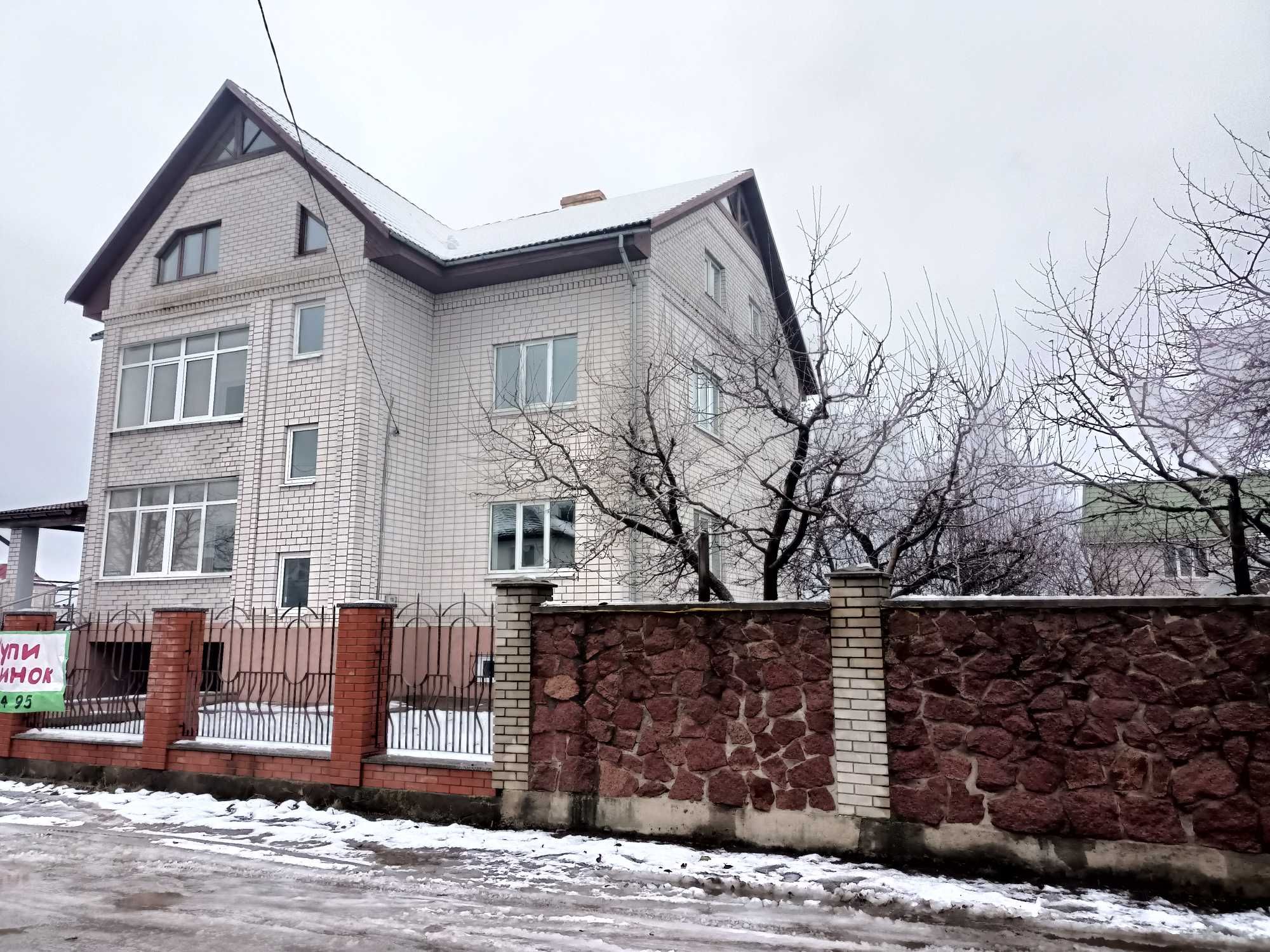 № 13159 - Будинок, Крошня, Гаражна, 3-пов., цегла