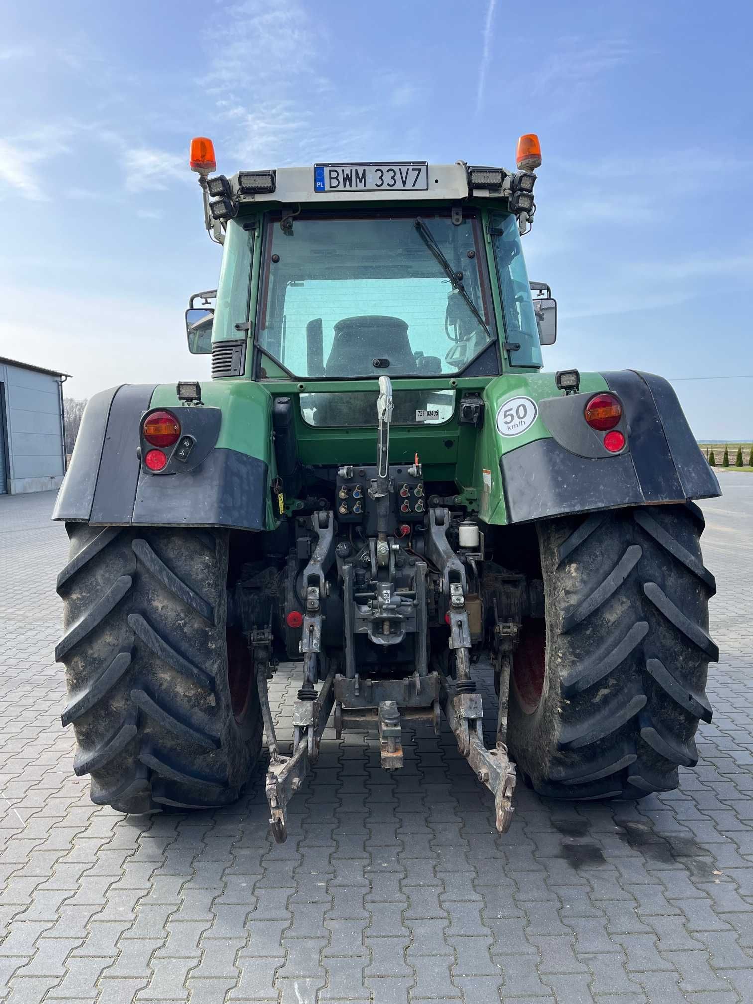 Ciągnik Fendt 718