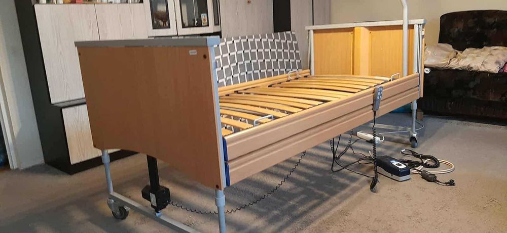 Łóżko rehabilitacyjne elektryczne