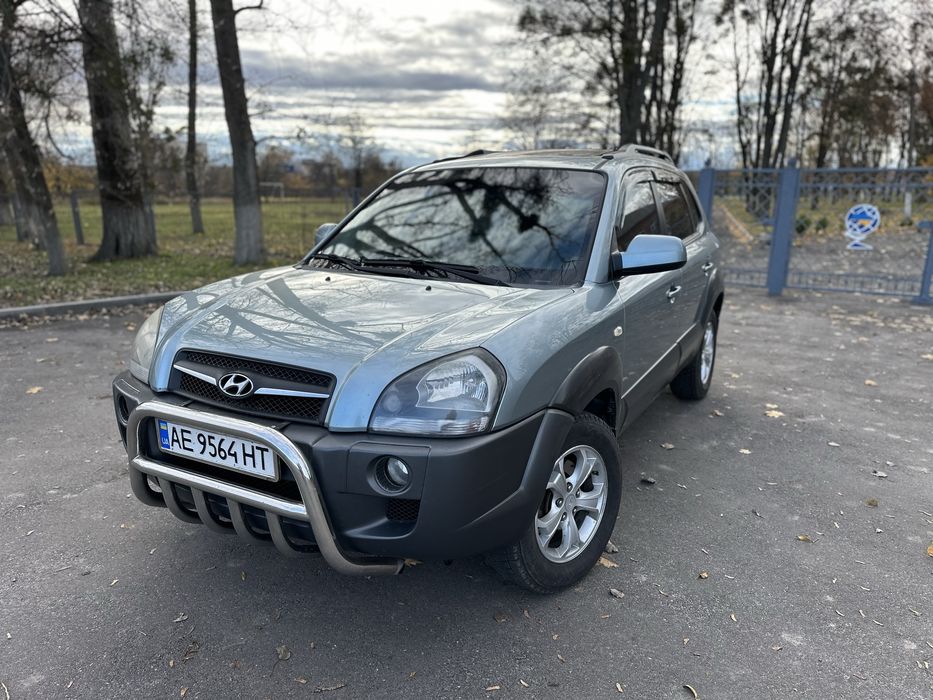 Продам Хюндай Туксон 2008 г 4 WD