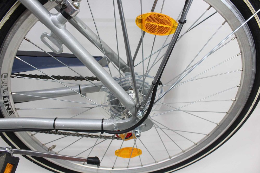 Aluminiowy rower damski "CANOGA" koła 26" 21 biegów PRĄDNICA