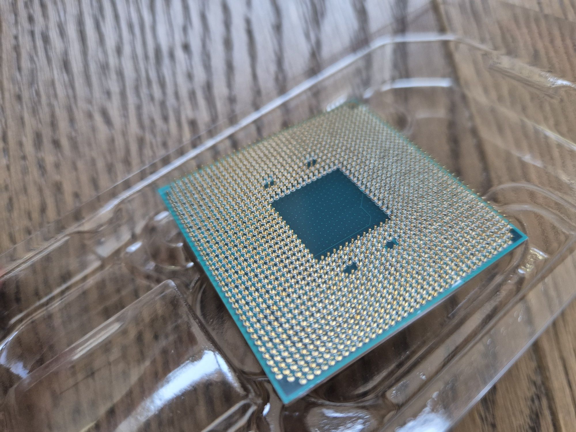 Procesor AMD Ryzen 7 2700X AM4