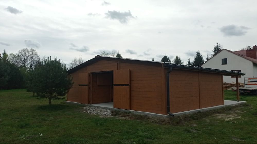 Konbox Dostepne w 7 dni. Końbox stajnia dla koni 4 boksy