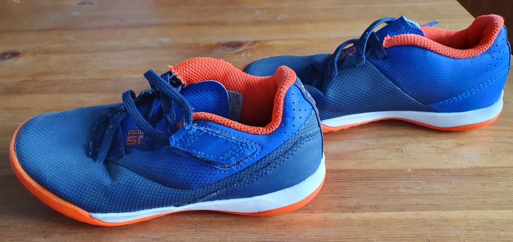 Decathlon Kipsta turfy 30
