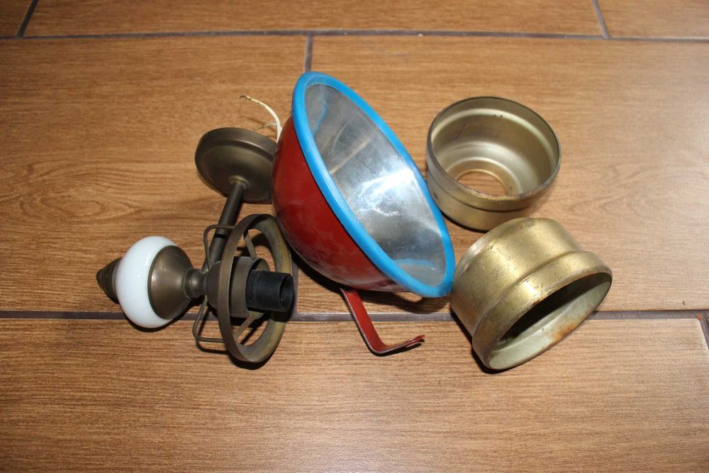 Żyrandole, Stare lampy, klosze, kinkiety, PRL