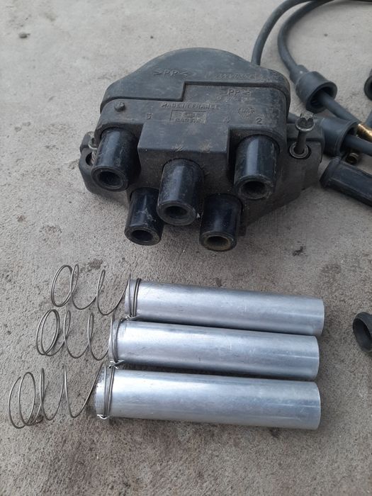 Продам кришку та провода трамблера для Opel Omega a 2.0