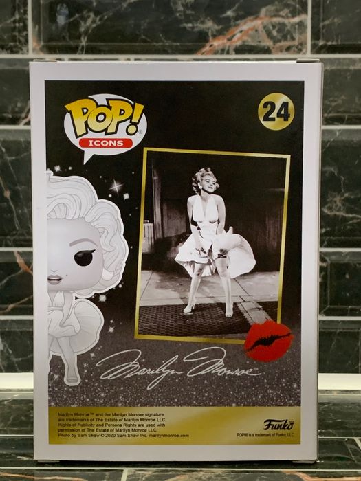 Funko Pop! Marilyn Monroe 24 Entertainment Earth Exclusive