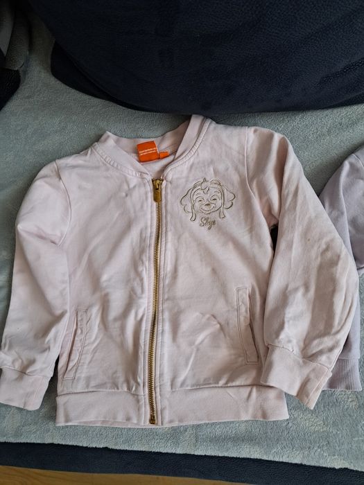 Dwie bluzy psi patrol i zyrafa oraz leginsy 104