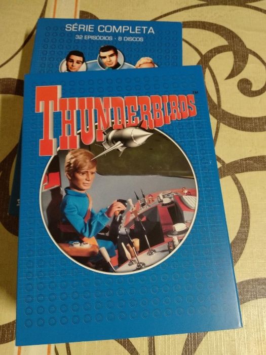 Thunderbirds - Série completa 8 DVDs