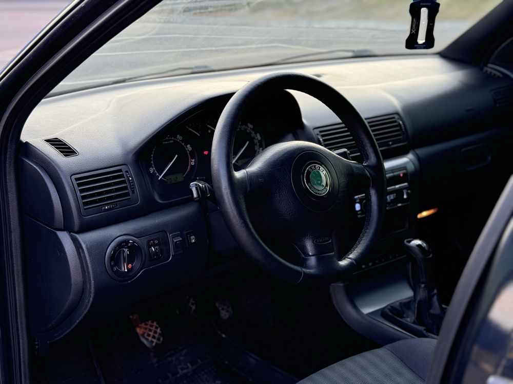 skoda octavia 1.8t