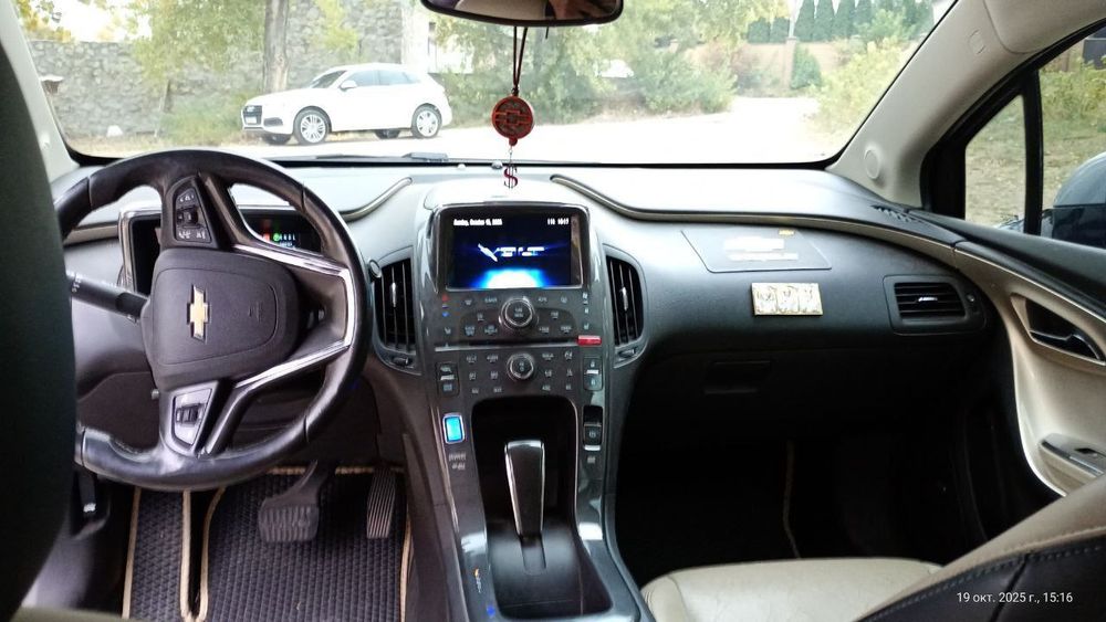Продам Chevrolet Volt