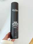 Lakier do wlosow Goldwell hair lacquer mega hold