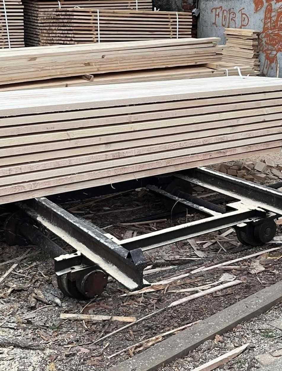 Пиломатеріали різних видів та сортів 120*20*4м з доставкою