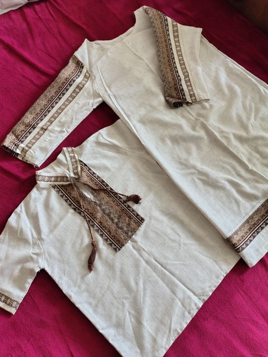 Продам дві дуже гарні вишиванки  - дитяча рубашка і жіноча сукня.