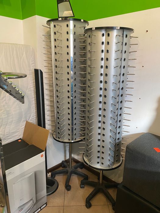 Wyposażenie sklepu odzieżowego