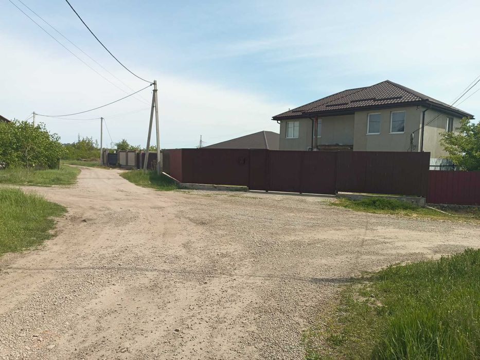 Продам земельну ділянку 10 соток у Соколівці