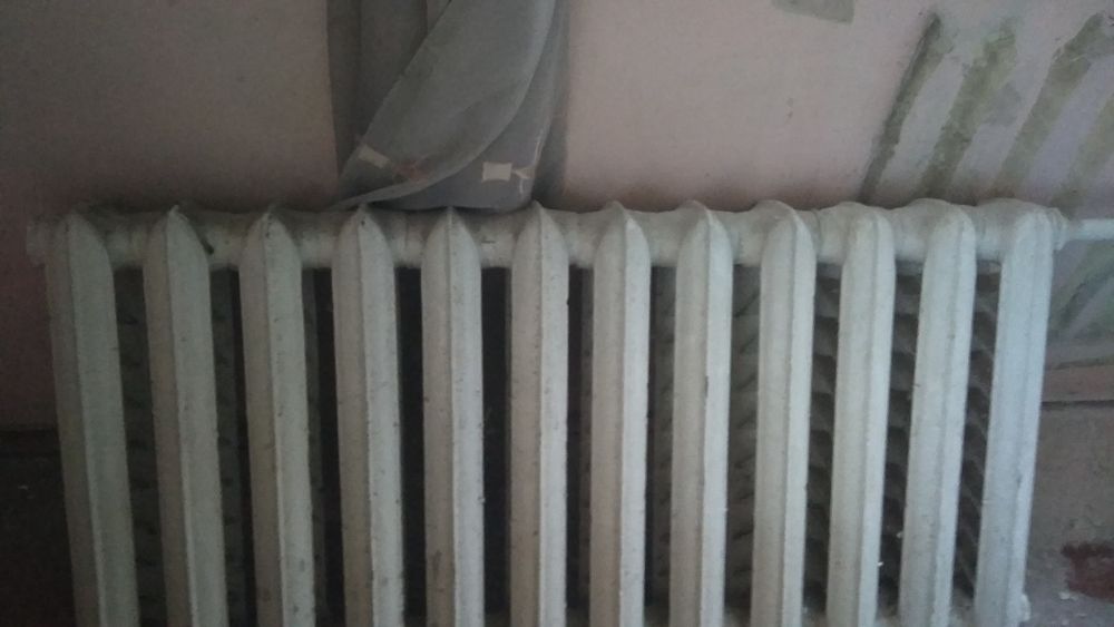 Продам батареї чугунні