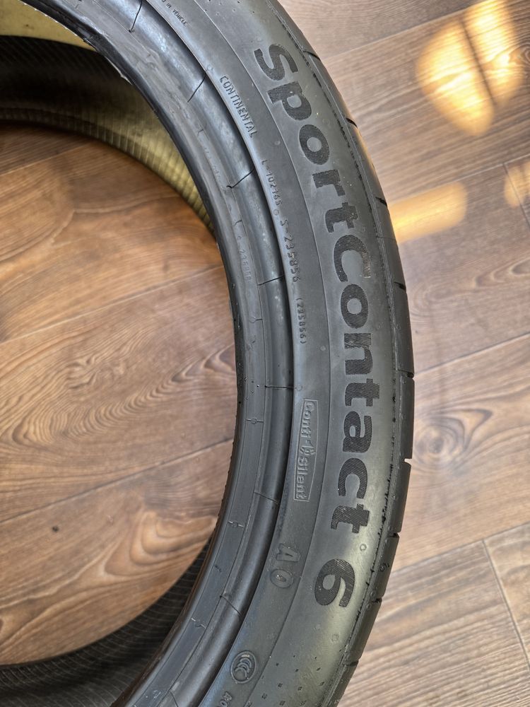 Шини Continental 255/40/R20