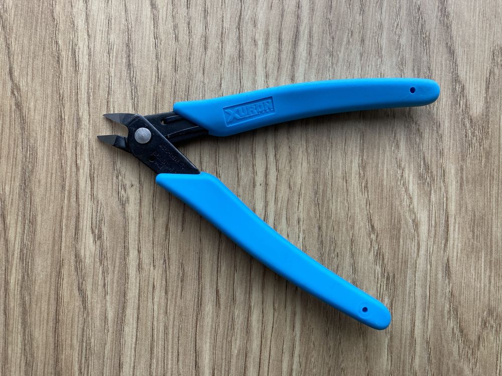 Szczypce boczne Xuron 170-II Micro-Shear