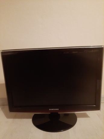 Monitor 20 cali z funkcją TV Samsung T200hd