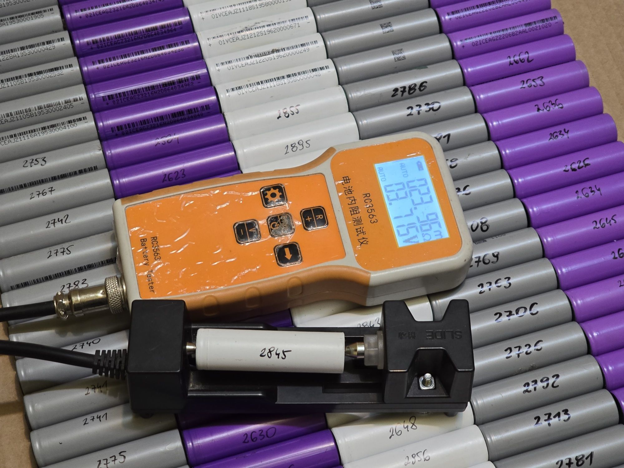 Ogniwo Akumulator Li-ion 18650 poj.2400 w górę