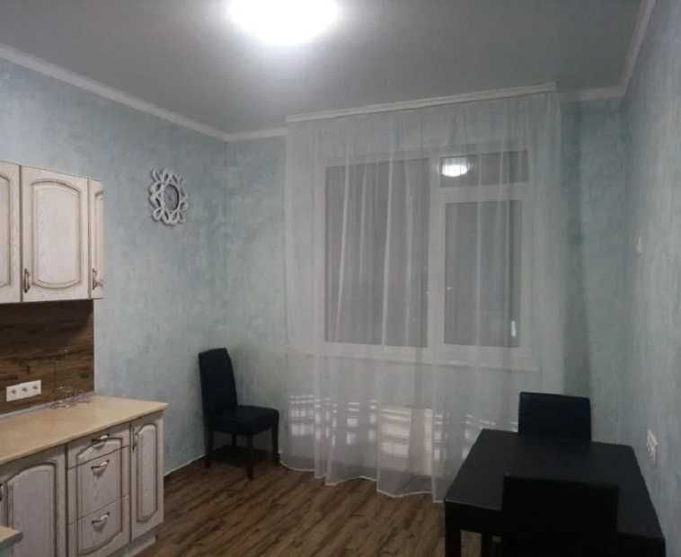 Продам 1 кімнатну кв-ру в ЖК Кадорр на вул. Сахарова