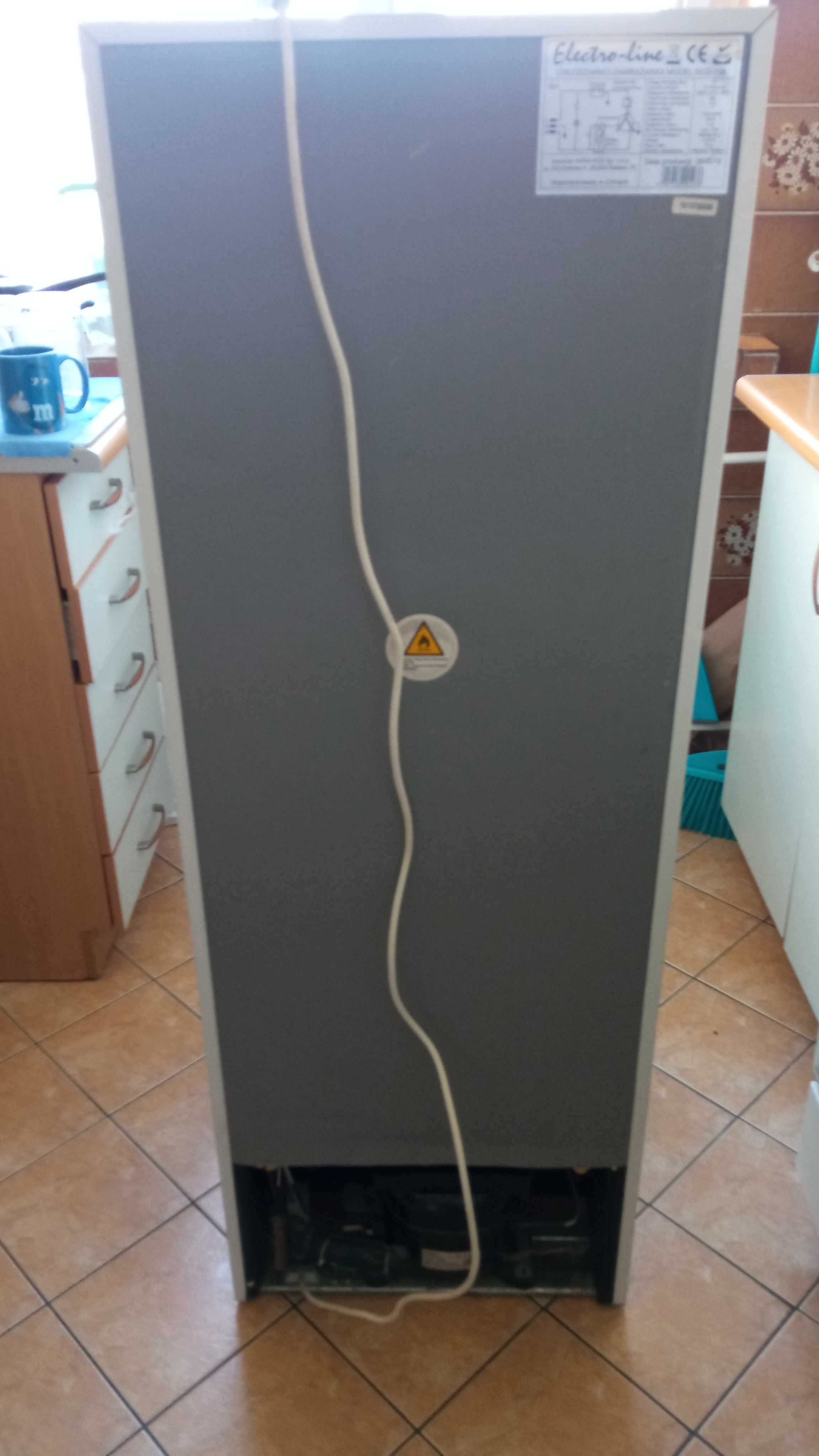 mała lodówka electro line