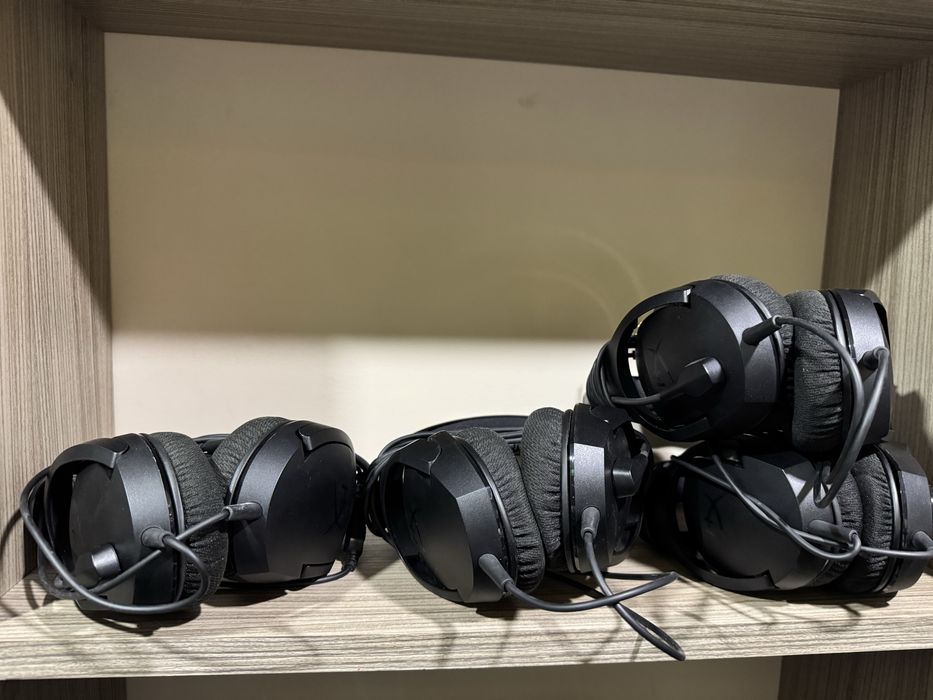 Наушники HyperX новое состояние, разные модели