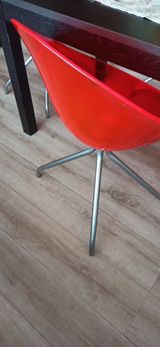 Cadeiras vermelhas