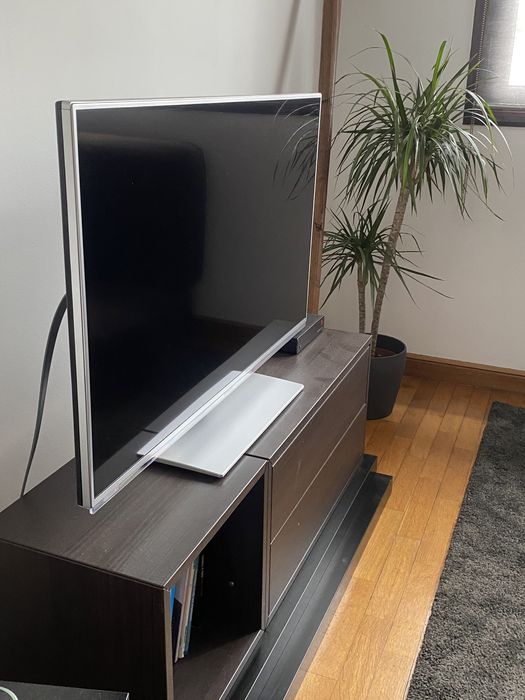 Televisor Panasonic como novo 100cm ( 40”)