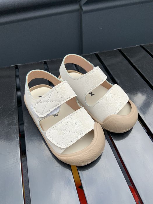 Дитячі мягенькі сандалі