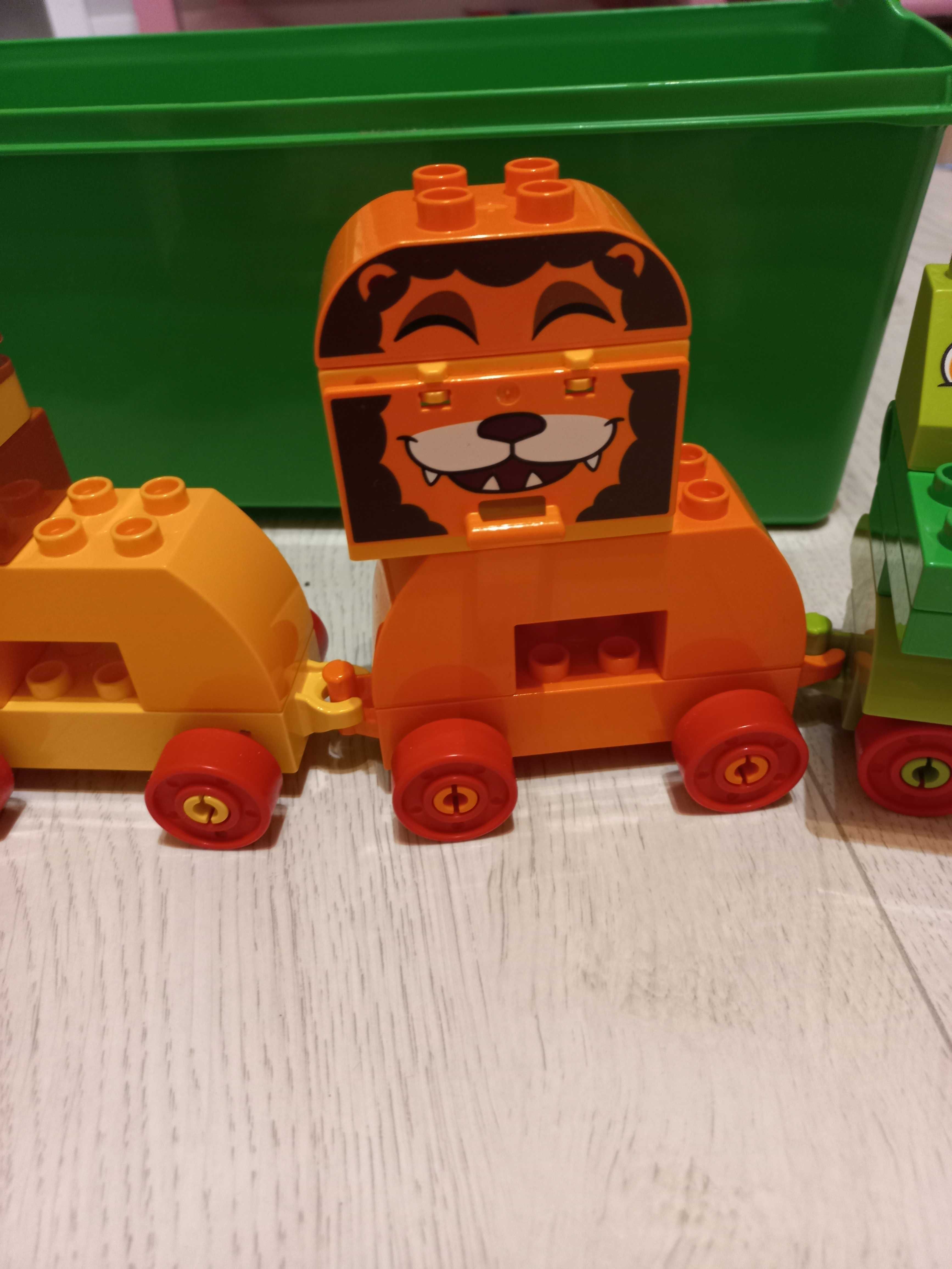 Zestaw LEGO DUPLO zwierzątka plus skrzynka do klocków