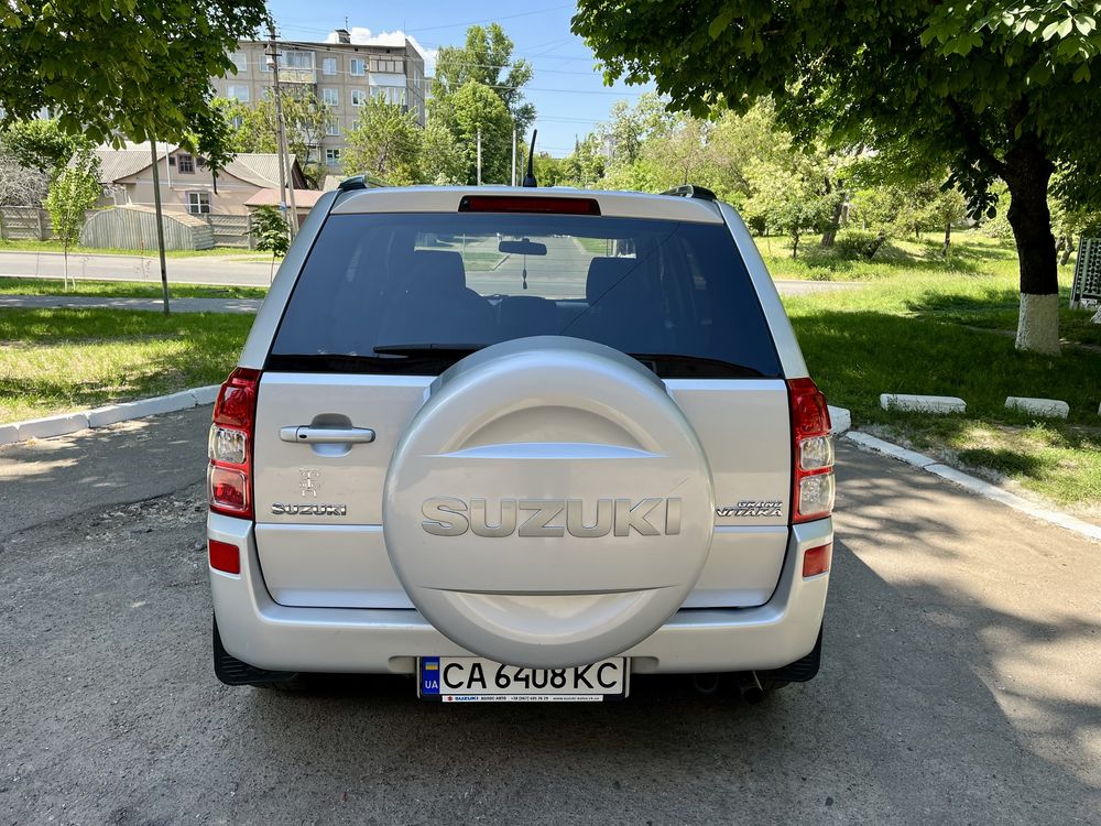 Suzuki Grand Vitara 4x4 Oficial (Механіка)