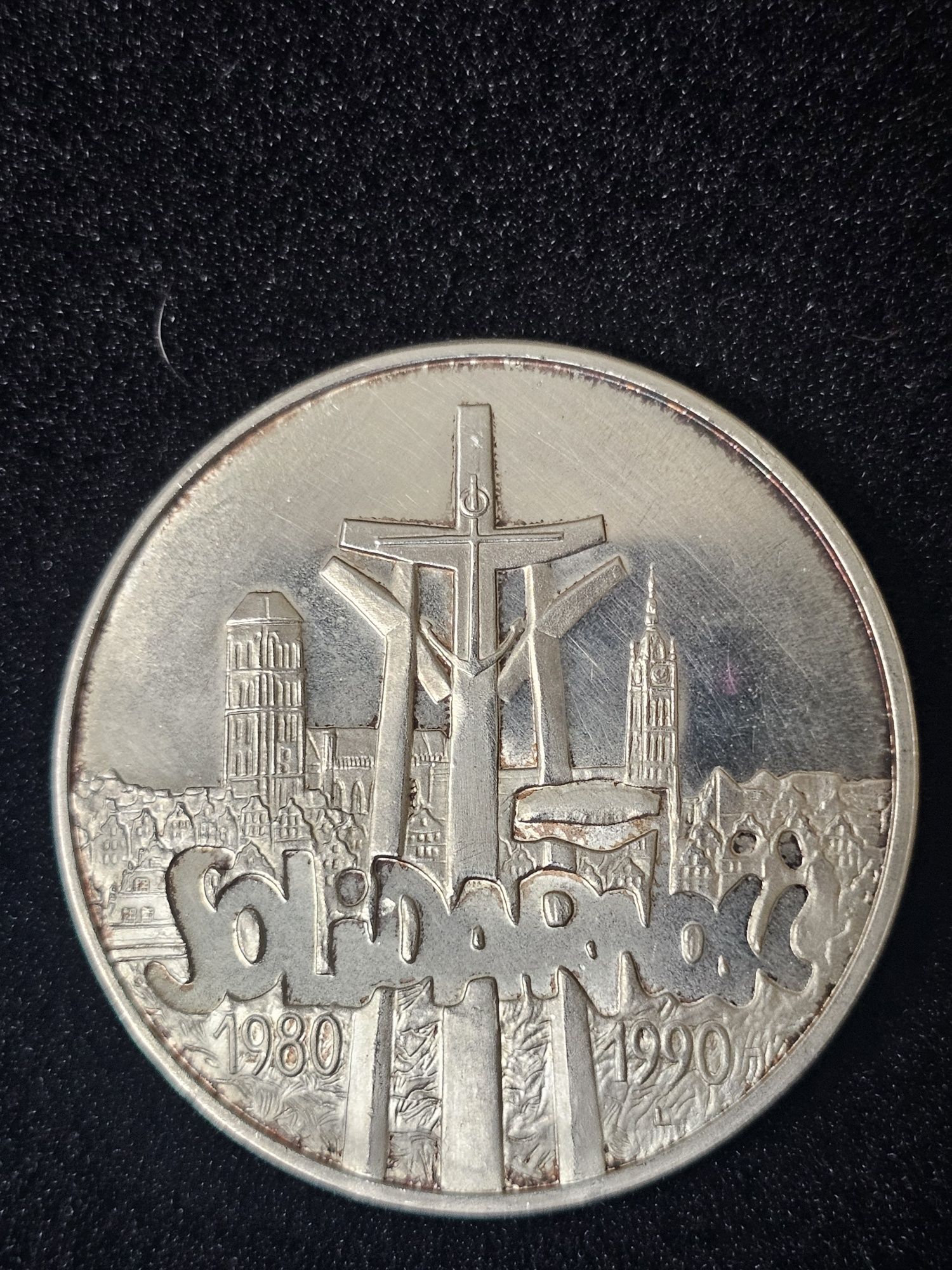 100 000 solidarność