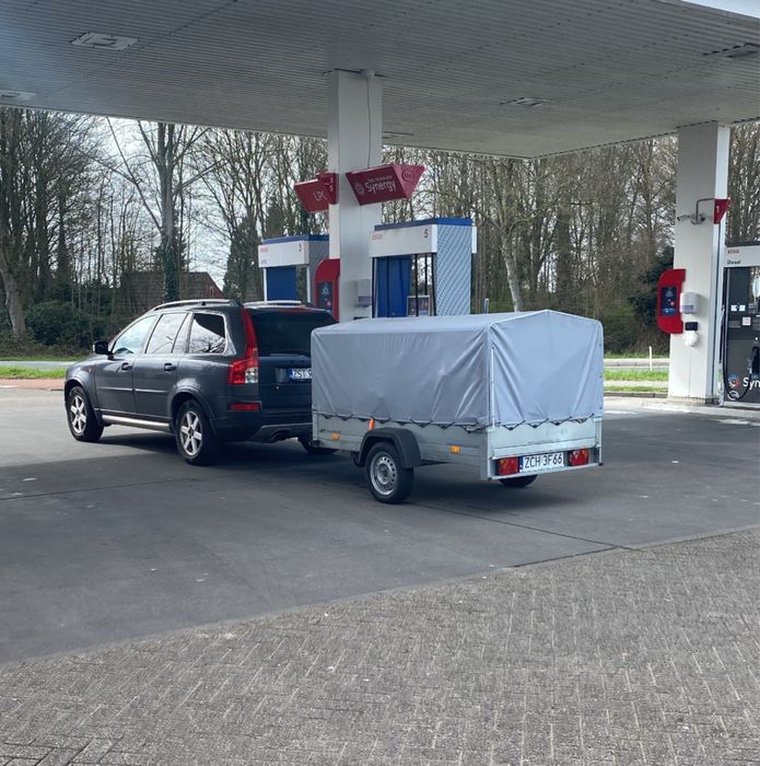 Wyjme przyczepkę samochodową - bagaznik rowerowy
