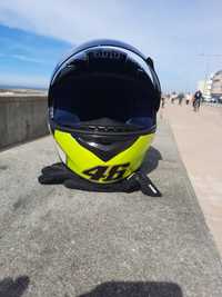 Vendo capacete como novo