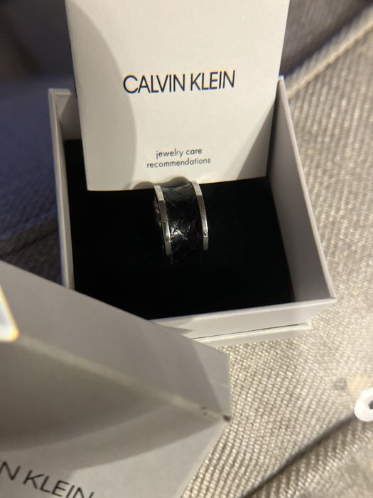 Anel calvin klein 14