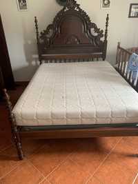 Cama completa e armário guarda vestidos