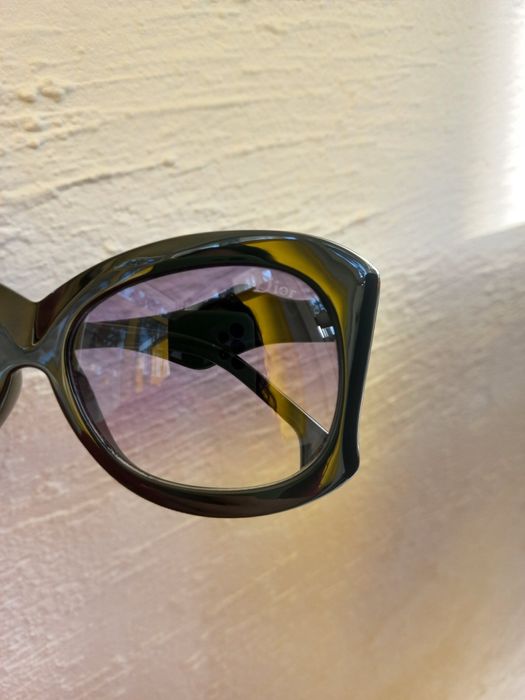 Шикарные солнцезащитные очки