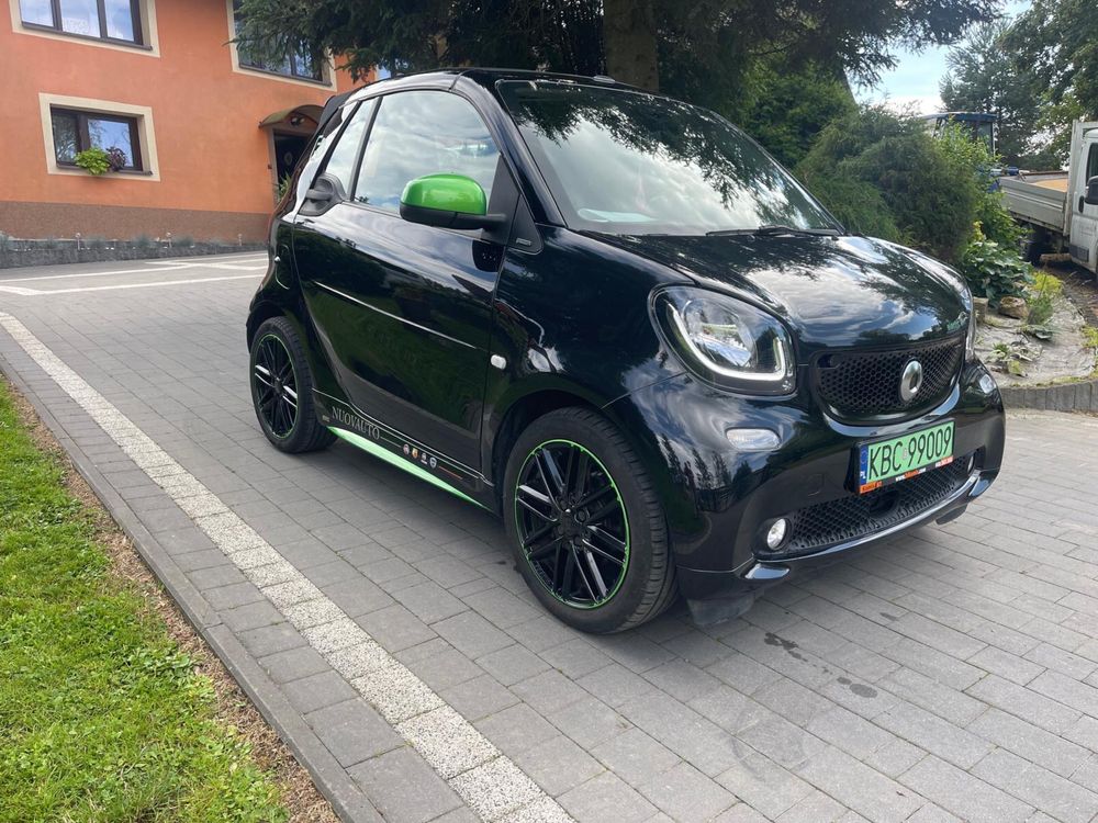 Smart fortwo cabrio brabus-line